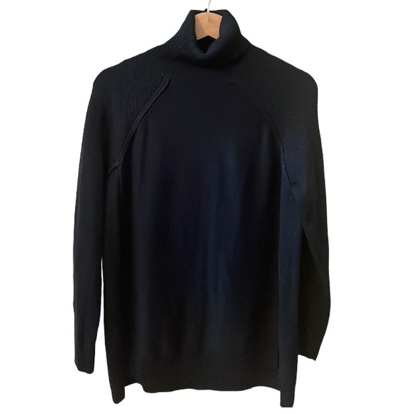 2/$12 Joe Fresh Navy Blue Knit Turtleneck Sweater Size Small - Picture 1 of 14
